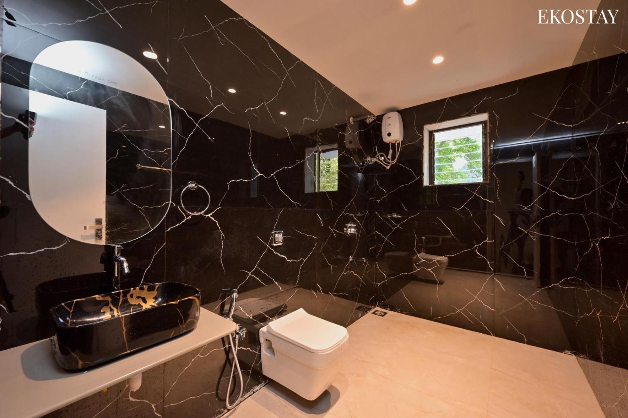 Ekostay Luxe - Casa Sia - Ideal For Weddings - Poker Table โลนาวาลา ภายนอก รูปภาพ